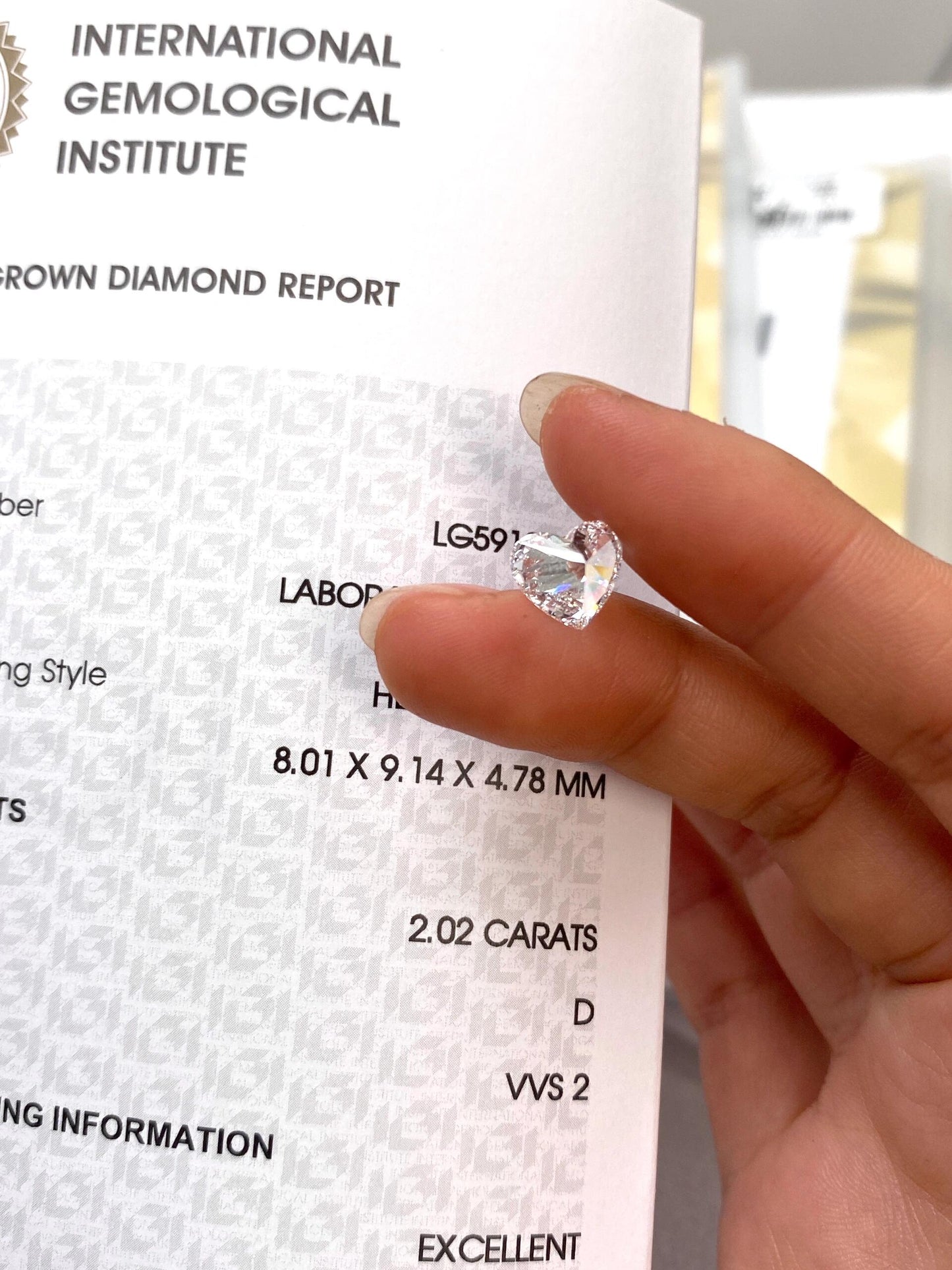 2.17 ct F / VVS2 Lab-Grown Diamond just 1545 usd