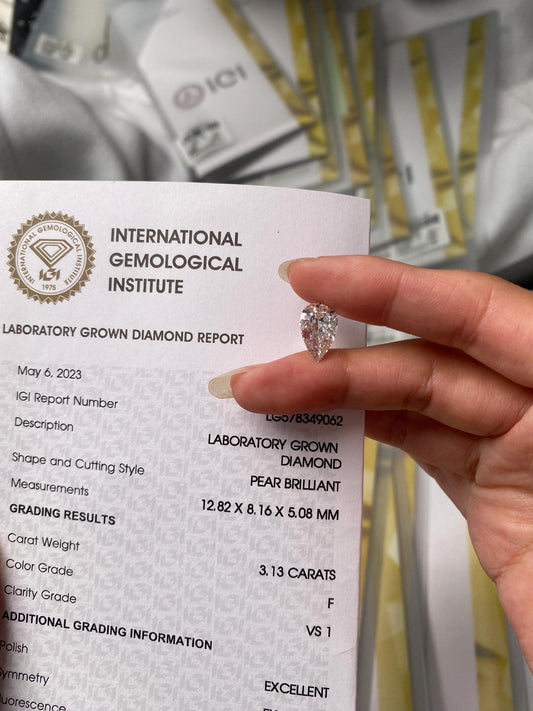3.13 ct Pear Cut F / VS1 2EX Lab-Grown Diamond