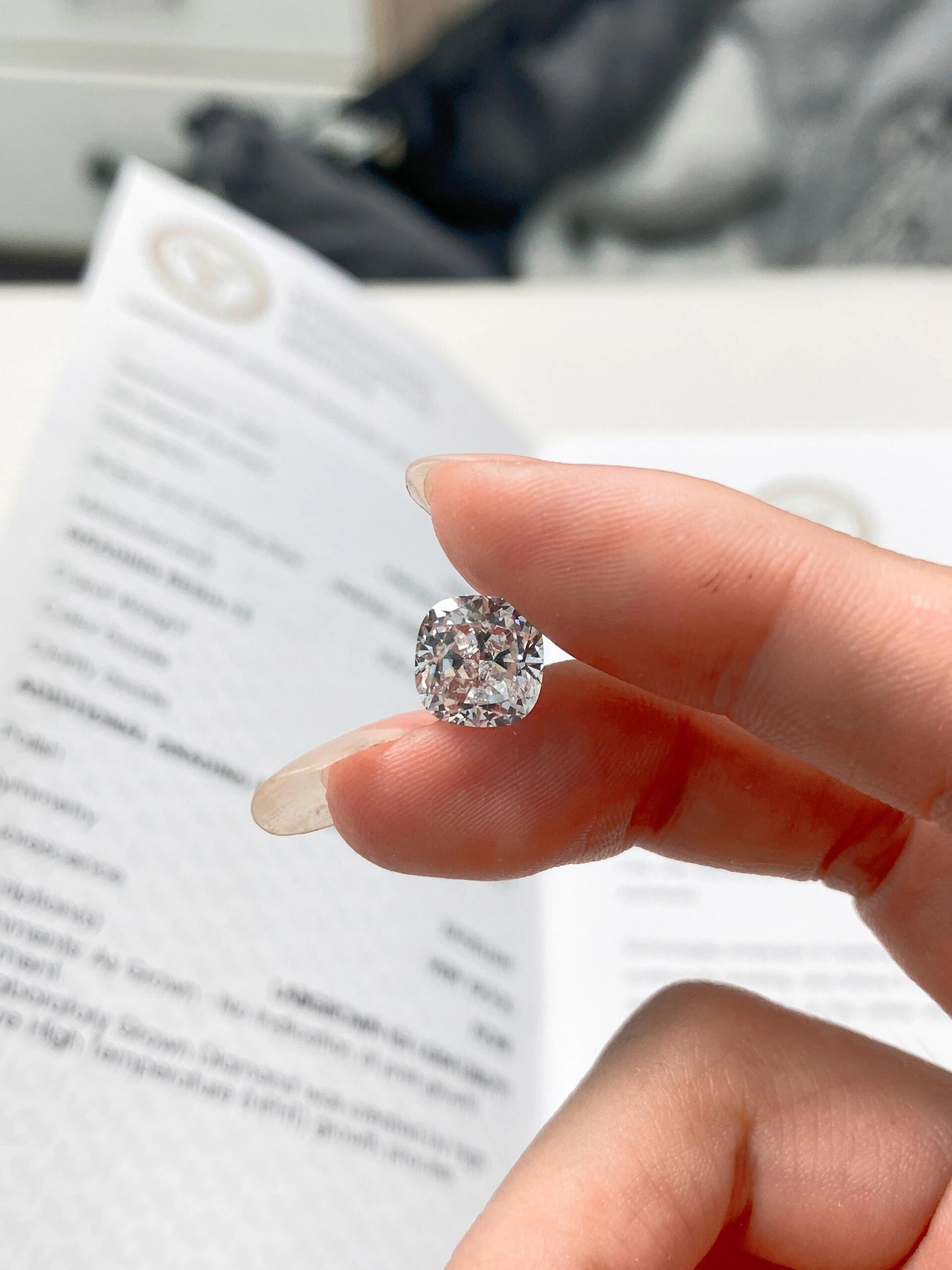 3.00 ct  Lab-Grown Diamond ·just 1415usd
