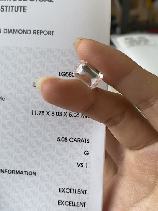 5.08 ct Emerald Cut G / VS1 2EX