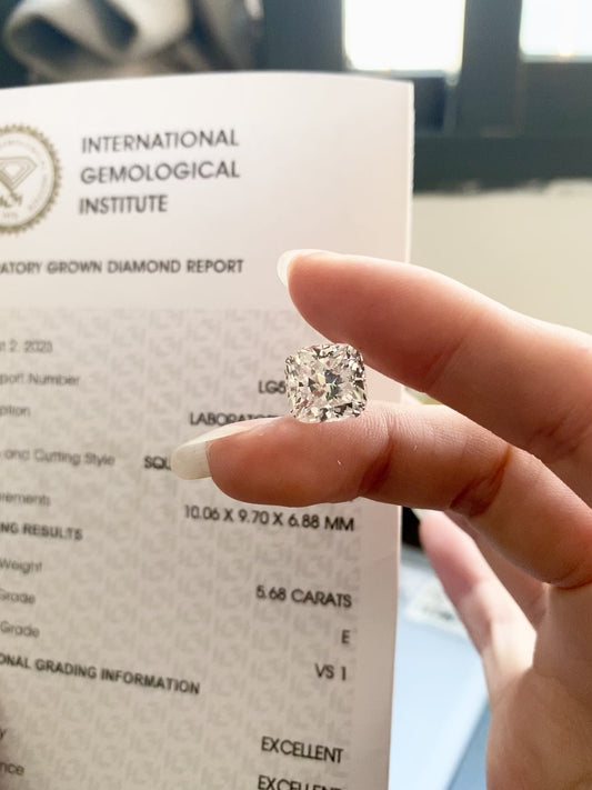 5.68 ct Square Cut E / VS1 2EX Lab-Grown Diamond